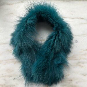 Fox & Rabbit Clip Fur Scarf
